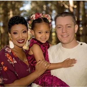 Meet your Posher, Makila